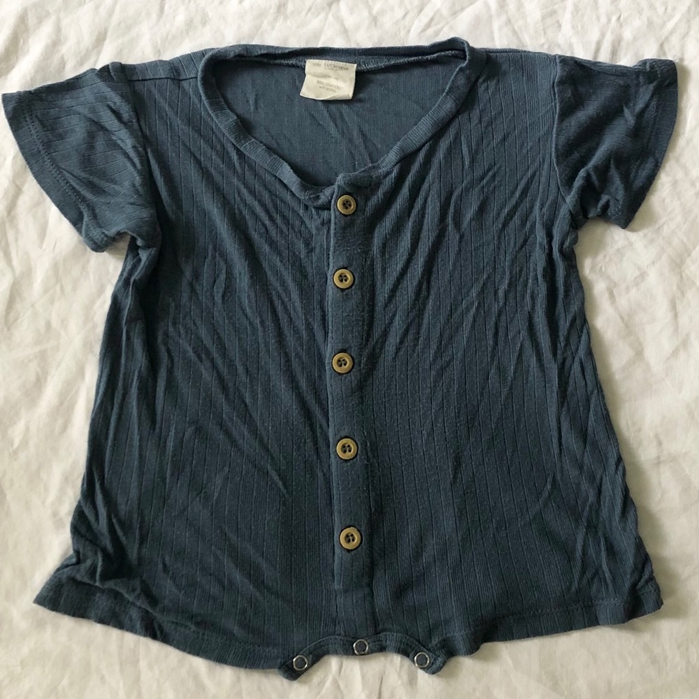 Kate Quinn Shortie Romper 12-18 months